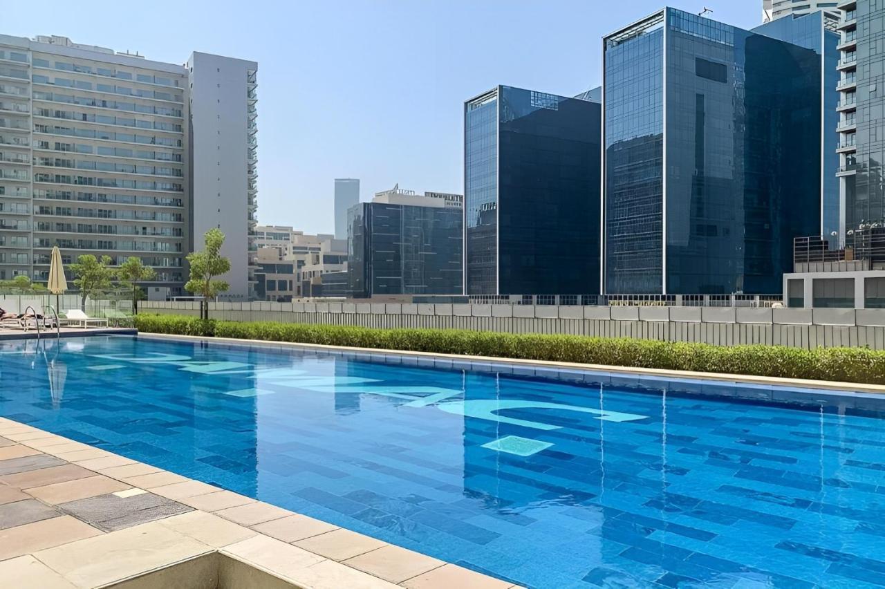 Sparking 2 Bedroom At Vera Residences Dubai Ngoại thất bức ảnh